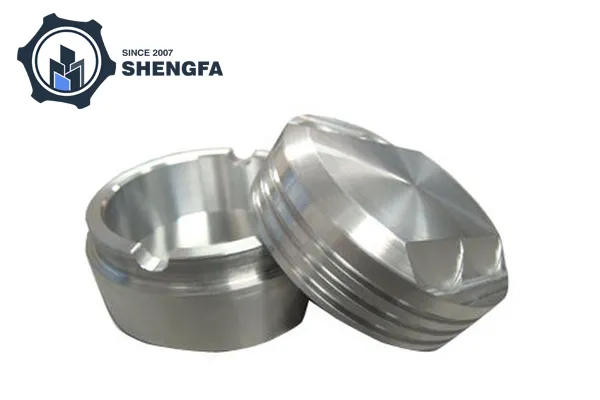 Hvorfor kræver titanium CNC-bearbejdning højtrykskølevæske og specialværktøj?